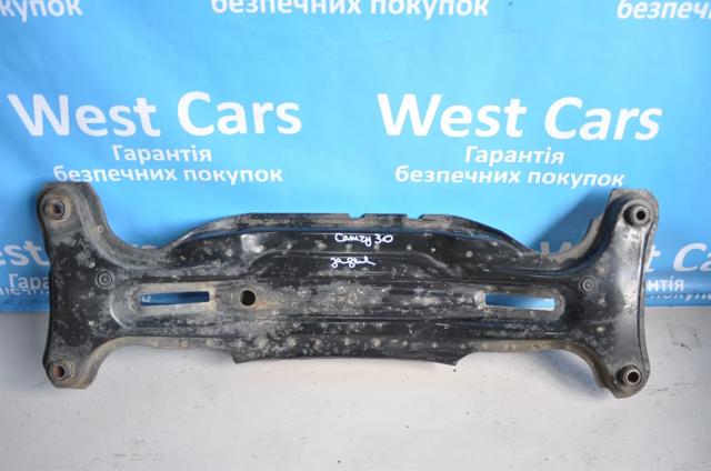 Механізм управління задньої осі 5120606050 TOYOTA