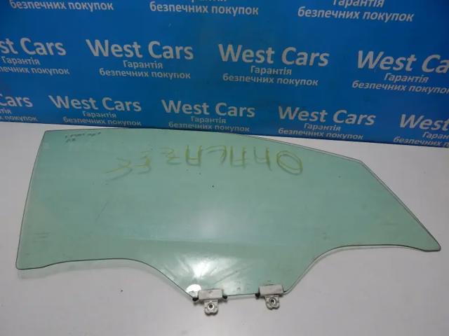 Скло передніх дверей, правою 61011AL00B SUBARU
