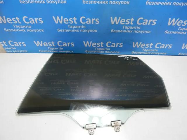Скло задньої двері лівої 62011FG010 SUBARU