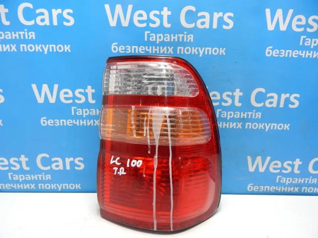 Фара задня права зовнішня 8155060560 TOYOTA