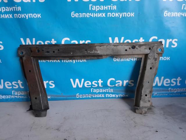 Балка передньої підвіски (підрамник), передня 8200361257 RENAULT