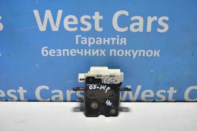 Замок кришки багажника 8200948107 RENAULT