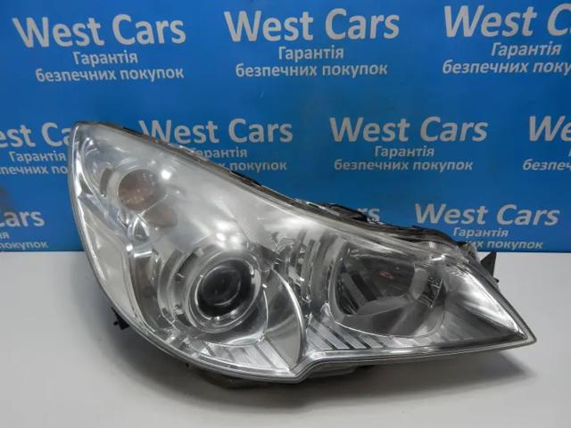 Фара передня права Subaru Outback 4