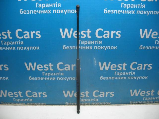 Амортизатор кришки багажника 90451JY00A RENAULT