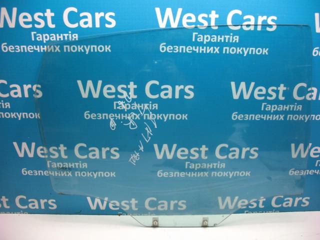 Скло задніх дверей, правих 96624061 OPEL