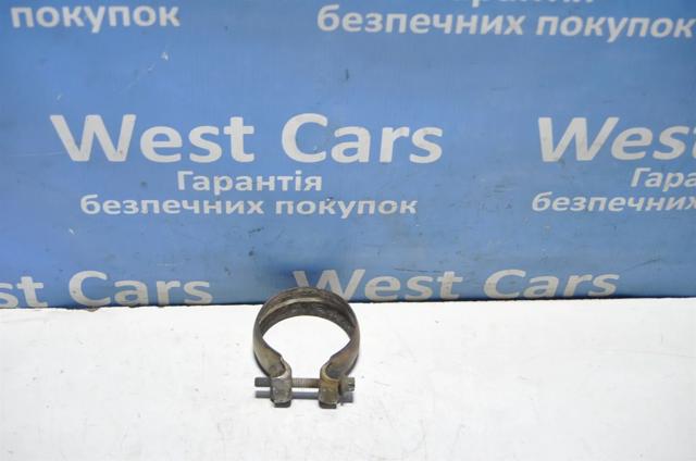 З'єднувач вихлопної передній A0004901341 MERCEDES