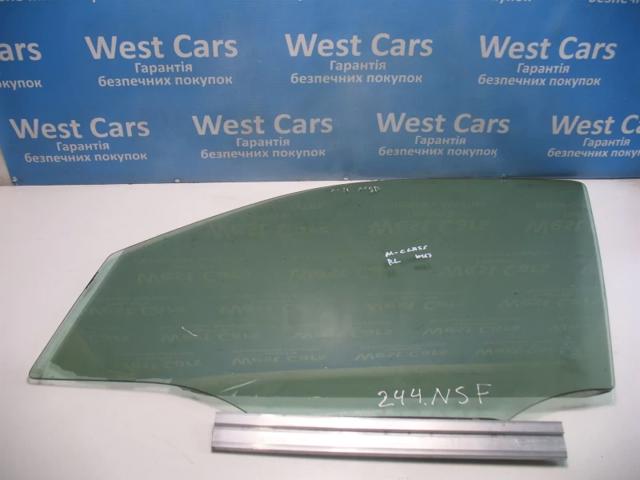 Вікно (передніх дверей) двері A1637200318 MERCEDES