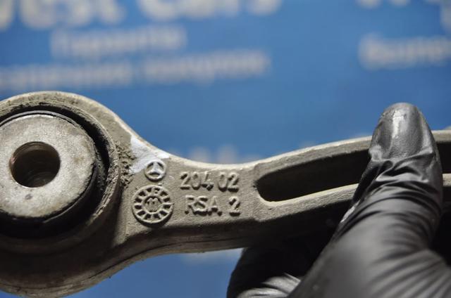 Важіль задньої підвіски поперечний, правий A2043500653 MERCEDES