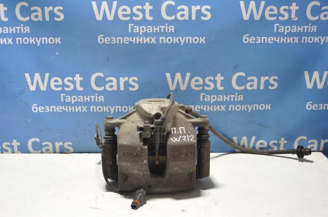 Супорт гальмівний, передній, правий A2044212481 MERCEDES