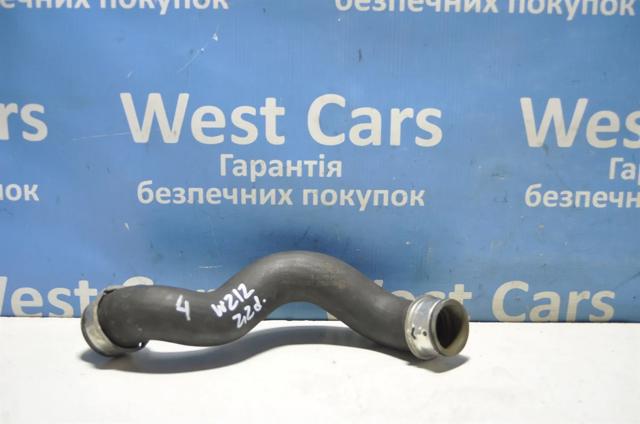 Шланг/патрубок радіатора охолодження, нижній A2045011682 MERCEDES