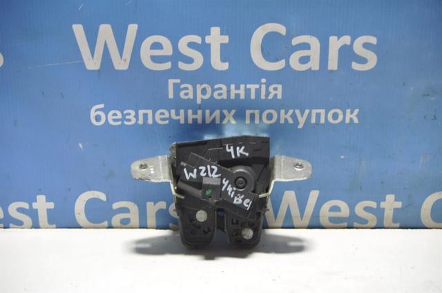 Центральний замок багажника A2047400635 MERCEDES