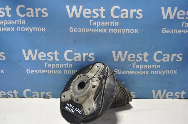 Кріплення переднього амортизатора A2123230020 MERCEDES
