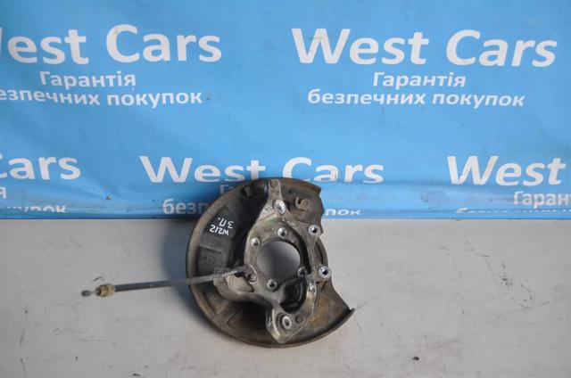 Цапфа поворотна права A2123500241 MERCEDES