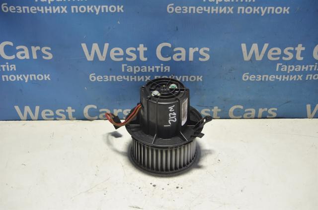 Двигун вентилятора пічки (обігрівача салону) A2128200708 MERCEDES