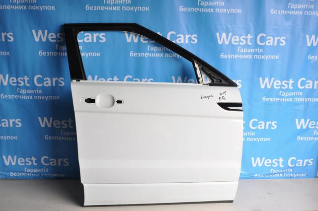 Пасажирські передні двері LR028552 LAND ROVER