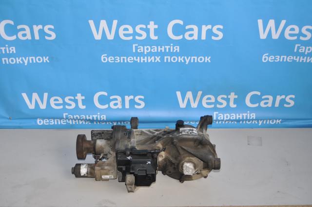 Диференціал задній LR072726 LAND ROVER