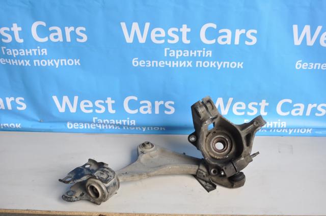Цапфа поворотного кулака LR077913 LAND ROVER