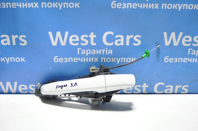 Тримач зовнішньої ручки дверей, передньої правої LR078757 LAND ROVER