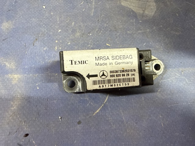 Датчик подушки безпеки A0008209926 MERCEDES