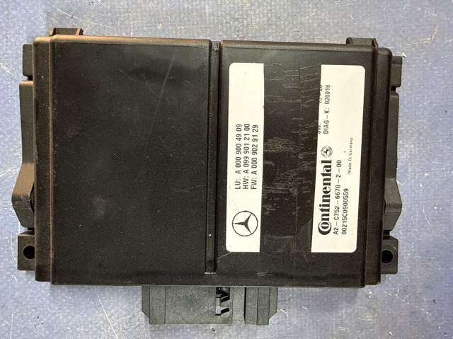 A0009004909 Mercedes