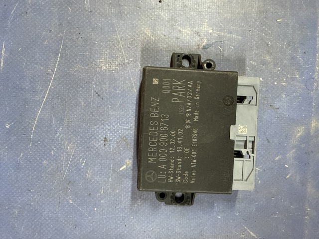 Модуль керування (ЕБУ) парктроніком A0009006713 MERCEDES