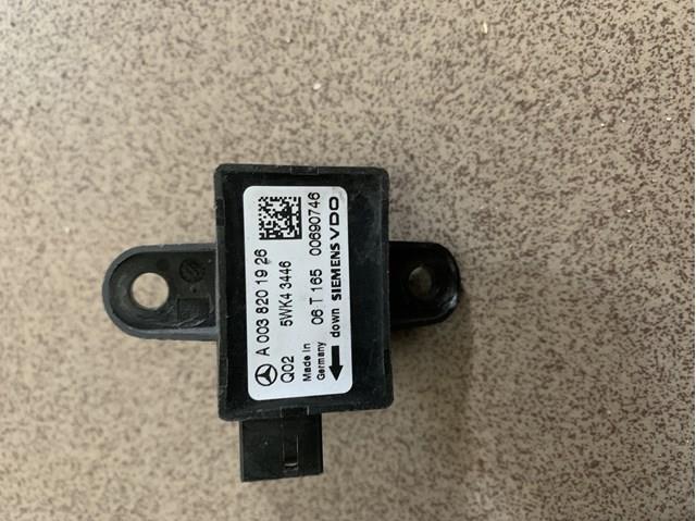 Датчик AIRBAG передній A0038201926 MERCEDES