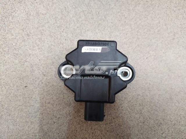 Датчик поперечного прискорення (ESP) A0065422618 MERCEDES