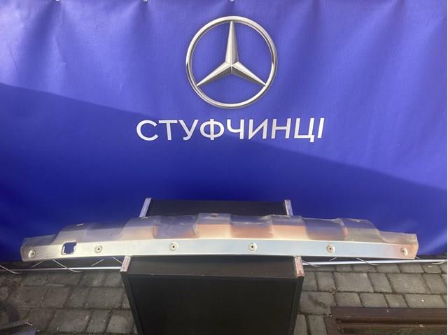 Захист заднього бампера A1648850122 MERCEDES