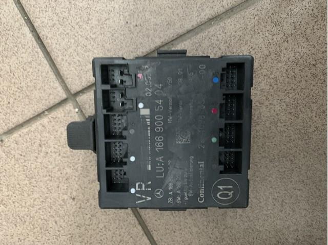 Блок комфорту передніх дверей A1669005404 MERCEDES