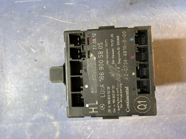Блок комфорту задніх дверей A1669005805 MERCEDES