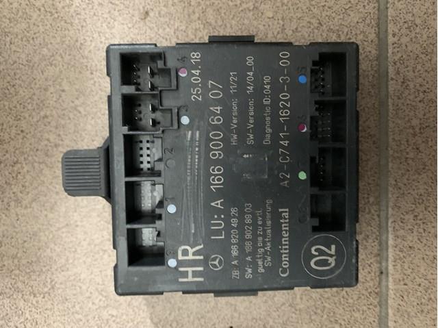 Блок комфорту задніх дверей A1669006407 MERCEDES