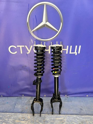 Опора стійки амортизатора переднього A1673230120 MERCEDES