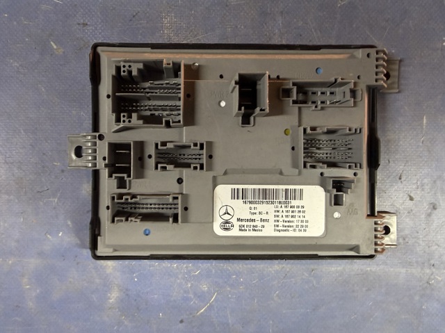 Блок управління сигналами SAM A1679000329 MERCEDES