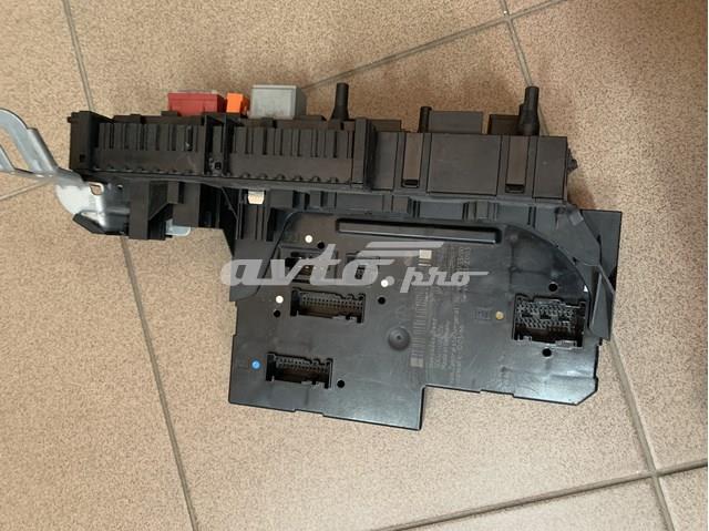 Блок управління сигналами SAM A2049005601 MERCEDES