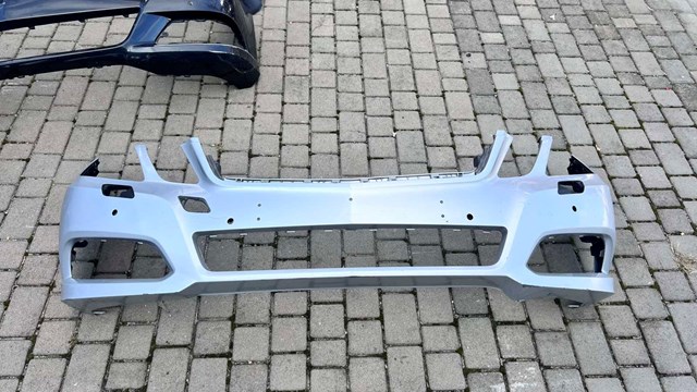 Бампер передній A2128850125 MERCEDES