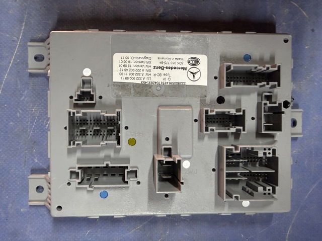 Блок керування сигналами SAM A2229005914 MERCEDES