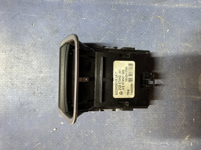 Блок кнопок центральної консолі A2229050106 MERCEDES