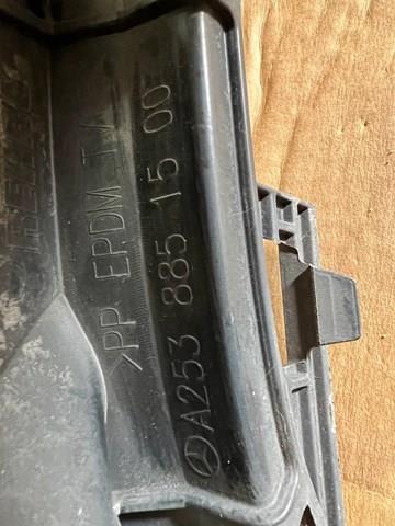 Кронштейн бампера переднього A2538851500 MERCEDES