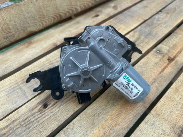Склоочисник дверей задка 287106RF0A NISSAN