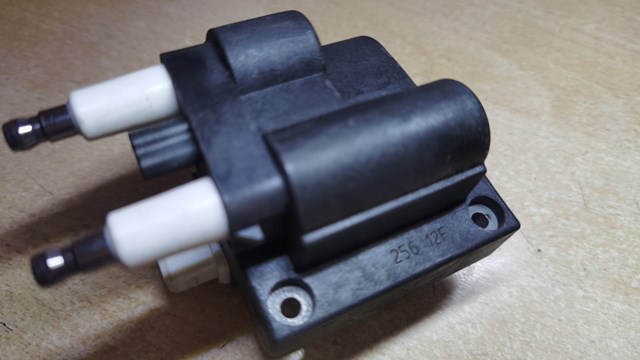 Котушка запалювання 0986221031 BOSCH
