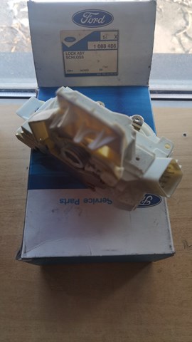 Замок водійських дверей 1088486 FORD