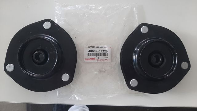 Подушка амортизатора переднього 4860933220 TOYOTA