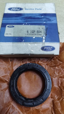 Сальник редуктора заднього моста 6107894 FORD