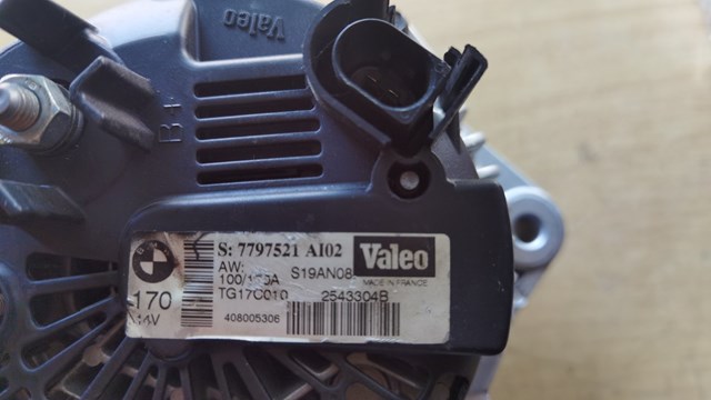 Авто генератор 7797521 BMW