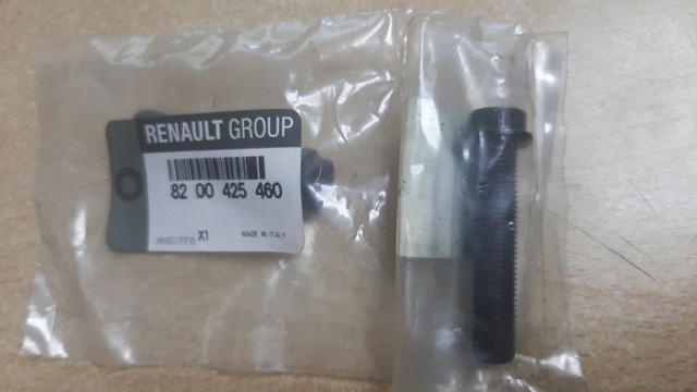 Болт кріплення шатуна 8200425460 RENAULT