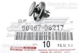 Кріплення решітки радіатора 9046708217 TOYOTA