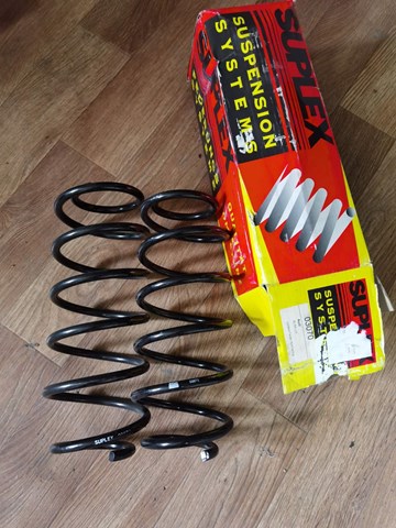 Пружина передня 997057 SACHS