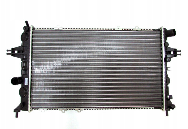 Радіатор охолодження двигуна 556008B2 POLCAR