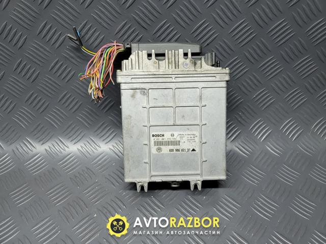 Блок електронного управління 028906021DT VAG