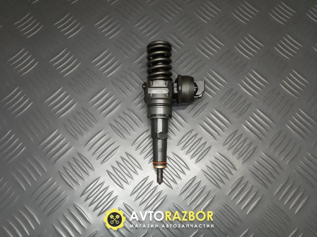 Форсунка інжектора 038130073AJ VAG